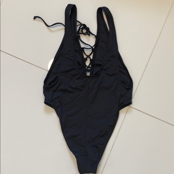 Dippin’ Daisy One piece swimsuit - Picture 3 of 3